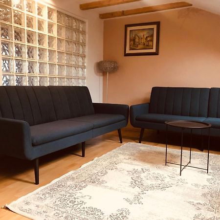 Central Apartment Prisztina Zewnętrze zdjęcie