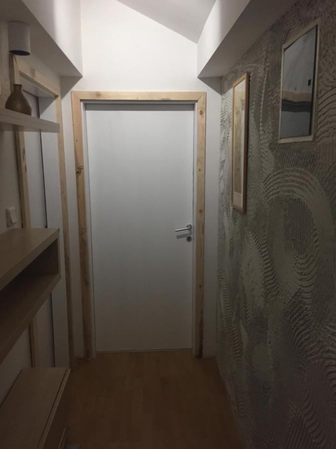 Central Apartment Prisztina Zewnętrze zdjęcie
