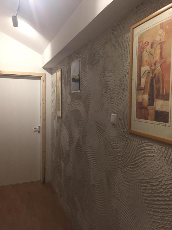 Central Apartment Prisztina Zewnętrze zdjęcie