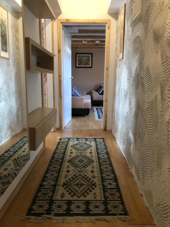 Central Apartment Prisztina Zewnętrze zdjęcie